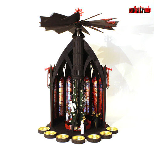 Gotische Kapelle mystisch-rot/schwarz mit 13 Engeln